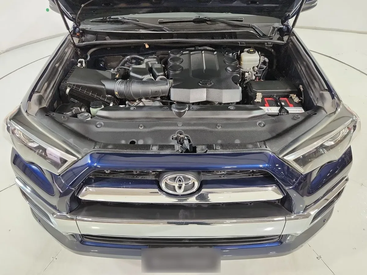 TOYOTA 4RUNNER 4.0 Limited 6241 At año 2018