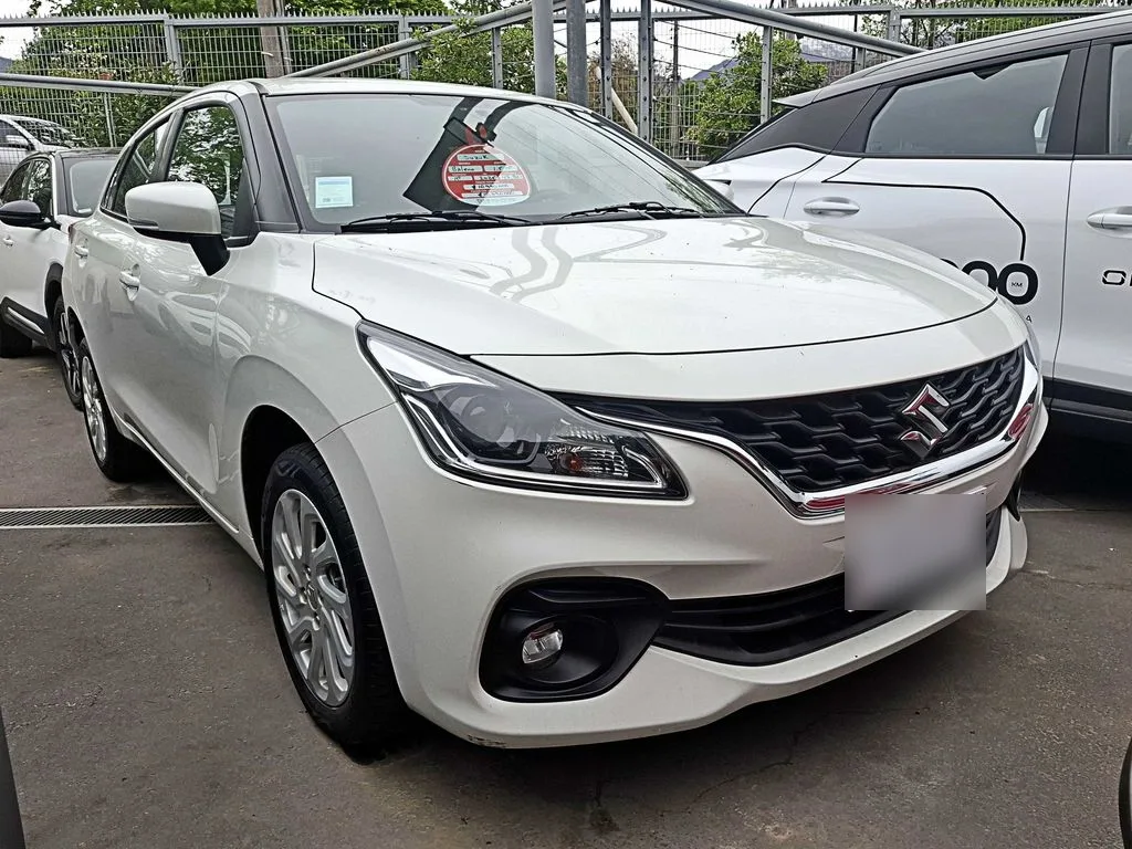 Suzuki Baleno 4x2 1.5 año 2025