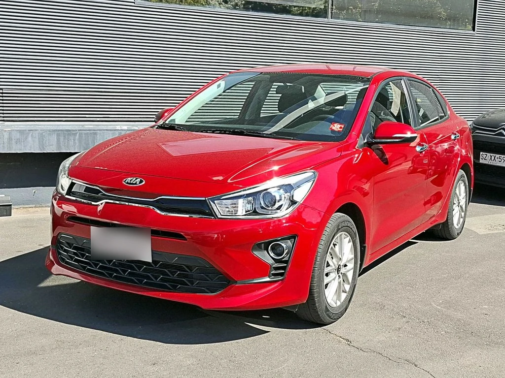 Kia Rio 4 1.4 At año 2021