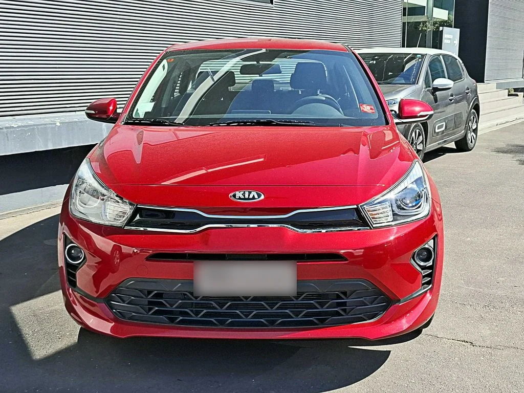 Kia Rio 4 1.4 At año 2021