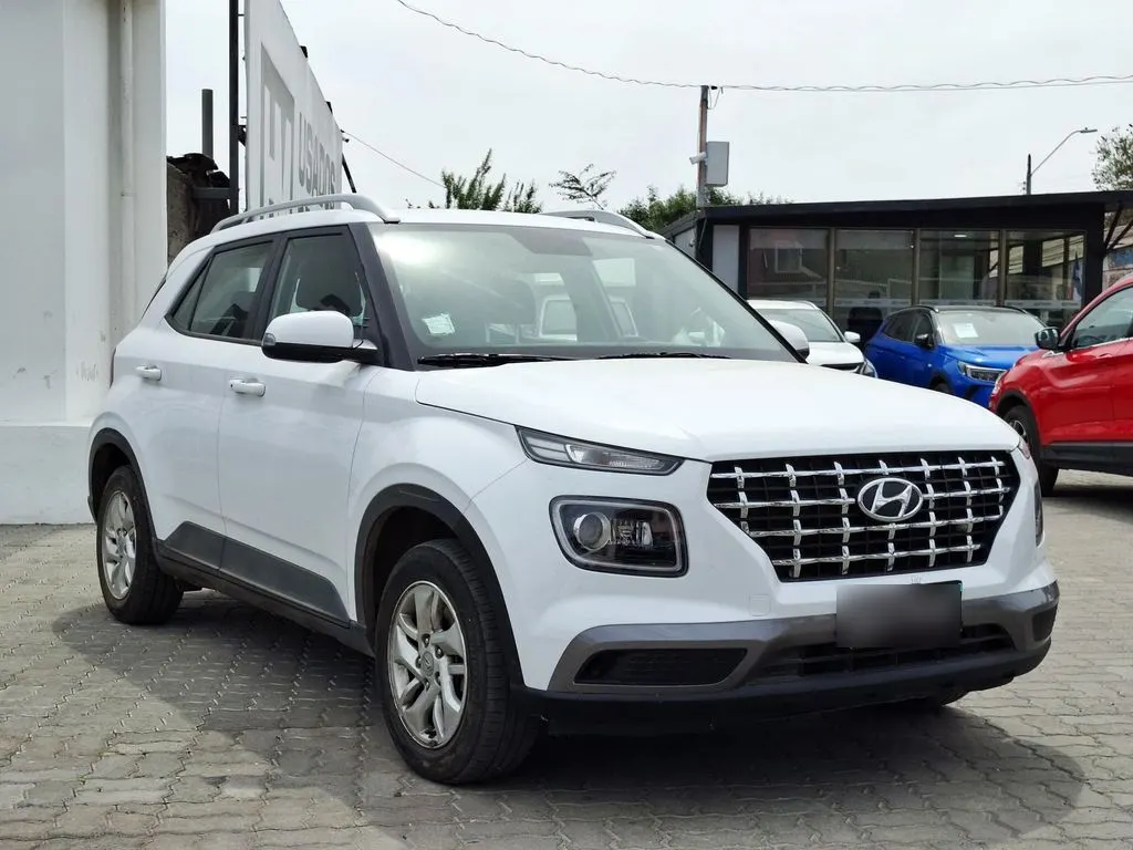 Hyundai Venue 1.6 Qx Value Mt año 2022