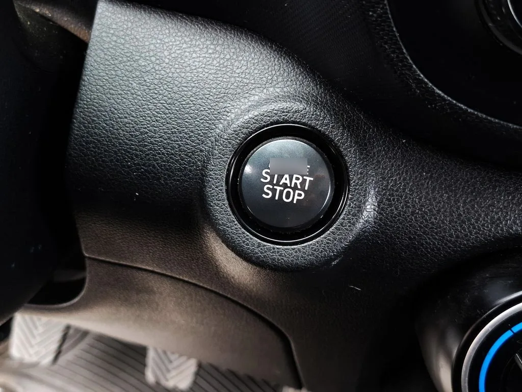 Hyundai Venue 1.6 Qx Value Mt año 2022