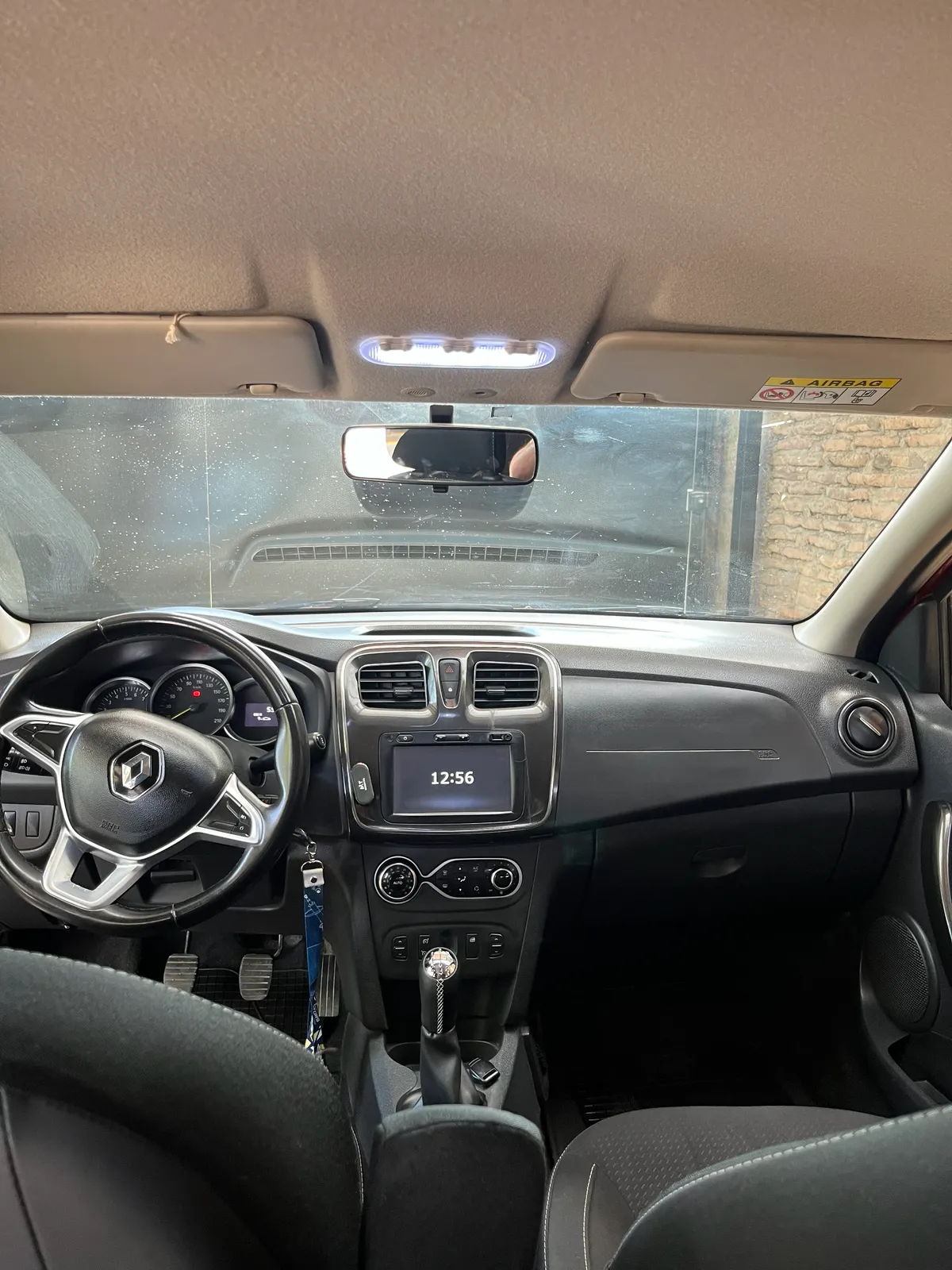 Renault SYMBOL 1.6 Intens Tech Mt año 2019