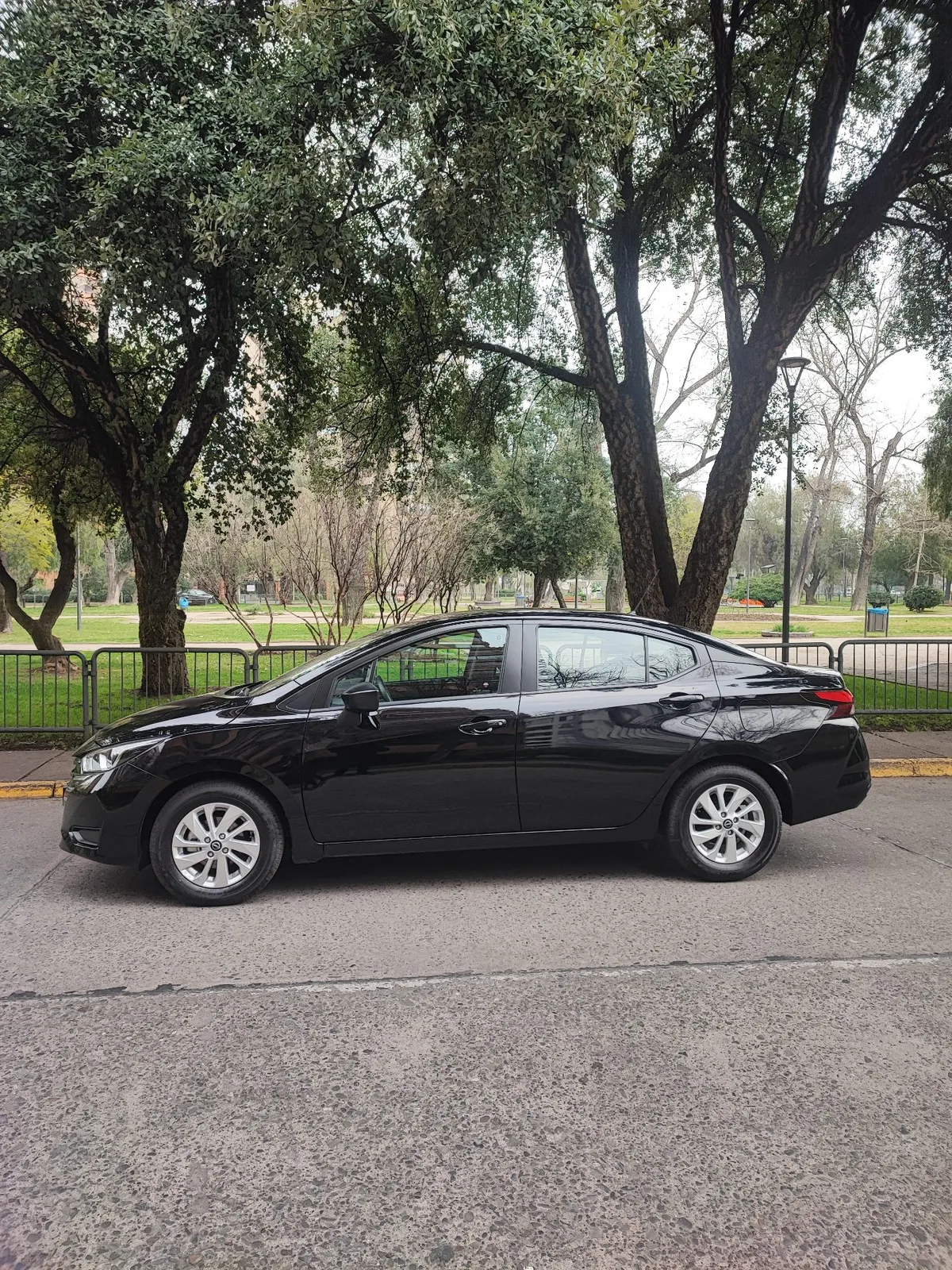 Nissan VERSA 1.6 Sense Mt año 2024