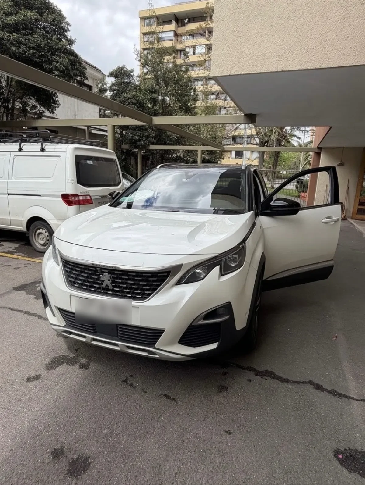 PEUGEOT 3008 2.0 Gt-Line Puretech 180 At año 2020