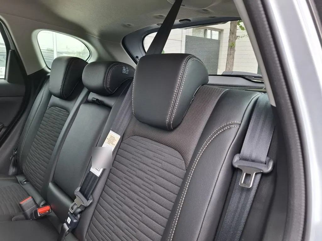 Suzuki Aerio Across 1.5 Glx Hybrid 4x2 At 5p año 2026