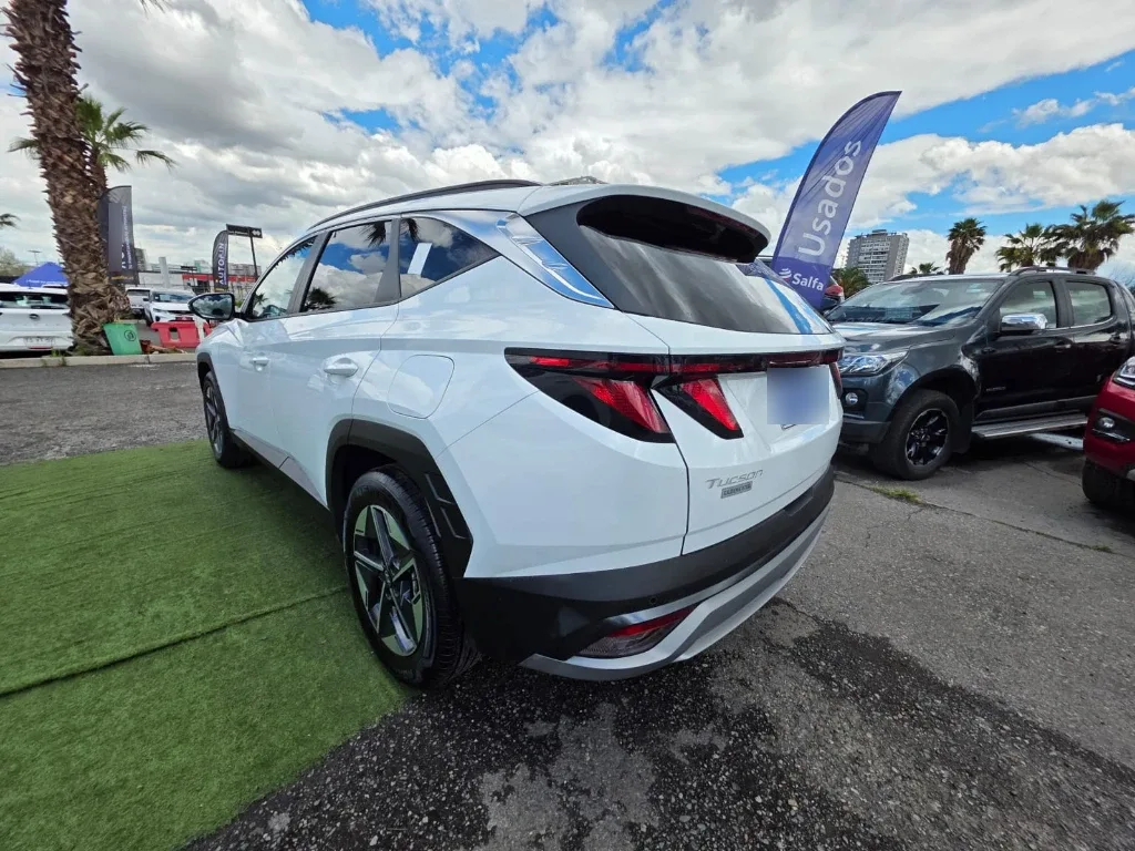 Hyundai Tucson Nx4 Gdi 4x2 1.6 Aut año 2025