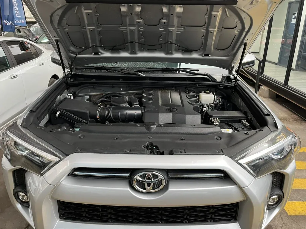 Toyota 4runner 4.0 Sr5 Connected At 4x4 año 2023