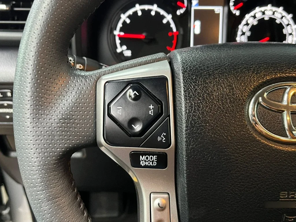 Toyota 4runner 4.0 Sr5 Connected At 4x4 año 2023