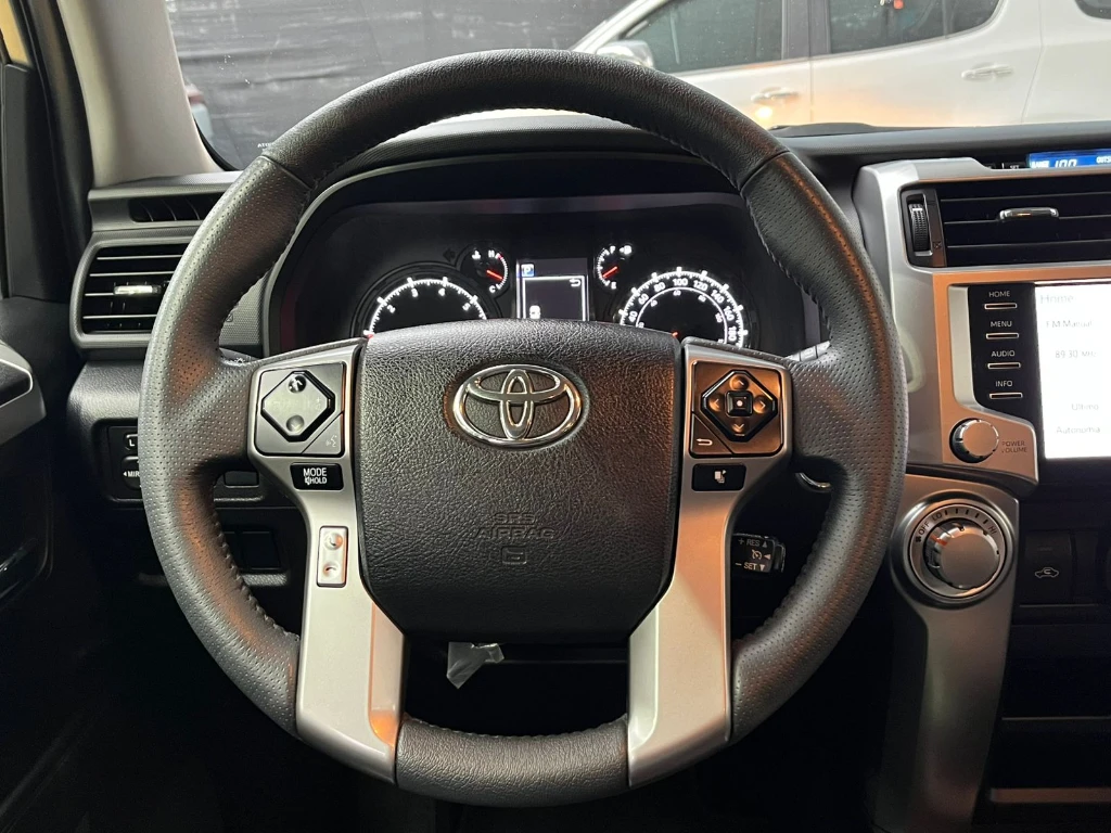 Toyota 4runner 4.0 Sr5 Connected At 4x4 año 2023