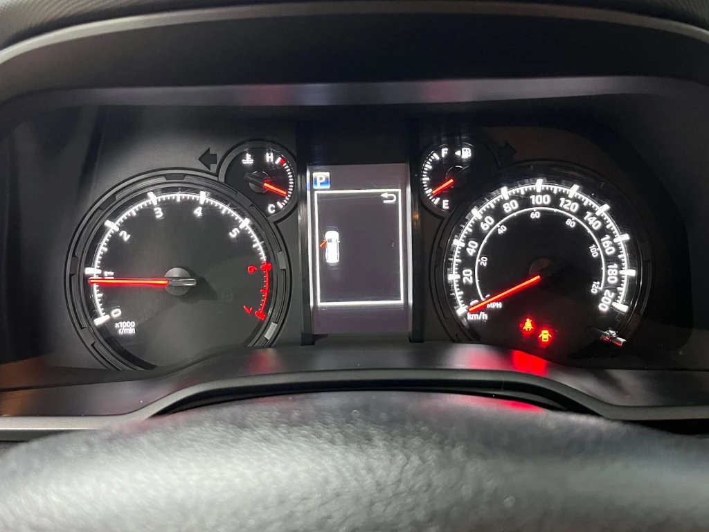 Toyota 4runner 4.0 Sr5 Connected At 4x4 año 2023