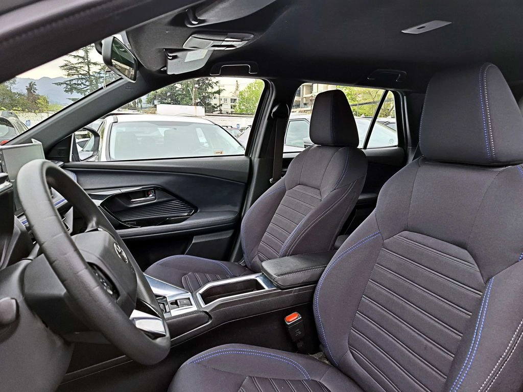 Toyota Yaris Cross 1.5 At año 2024