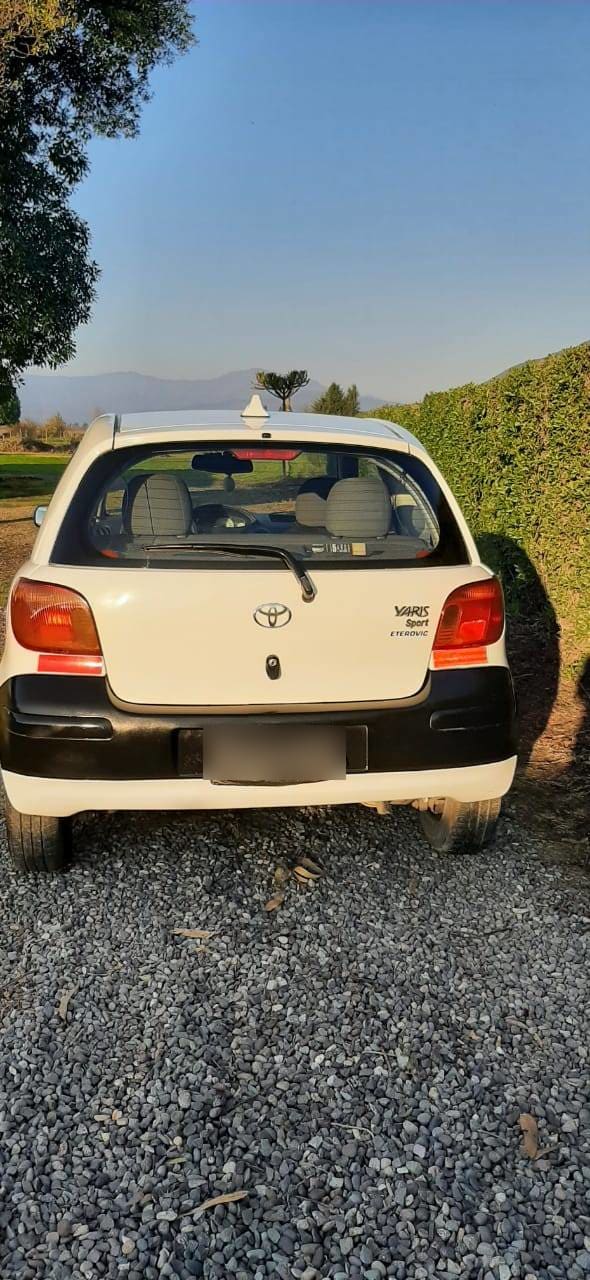 Toyota Yaris 1.3 Sport Xli Abs Mt año 2006