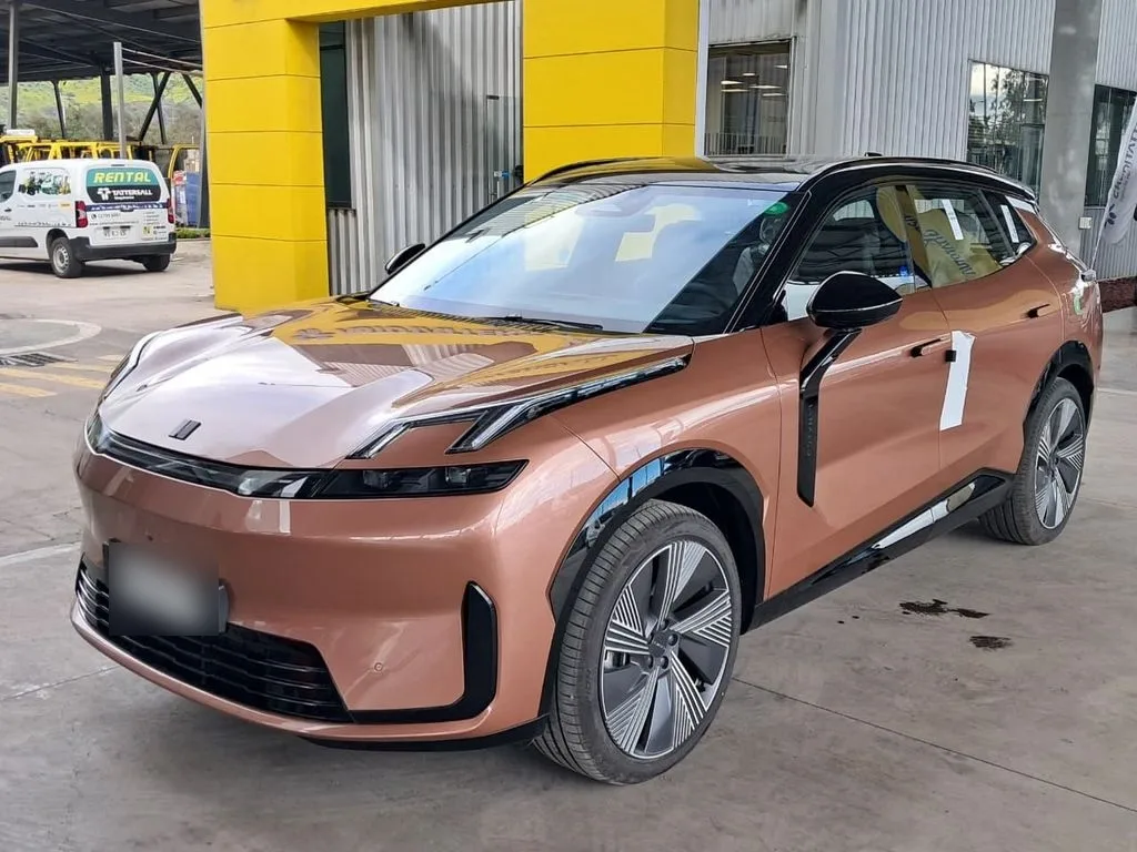 Lynk&Co 08 Halo 08 Phev 1.5 Aut 4x2 año 2027