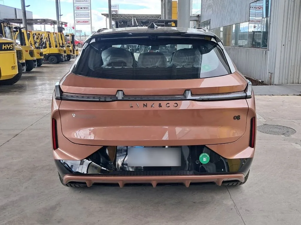 Lynk&Co 08 Halo 08 Phev 1.5 Aut 4x2 año 2027
