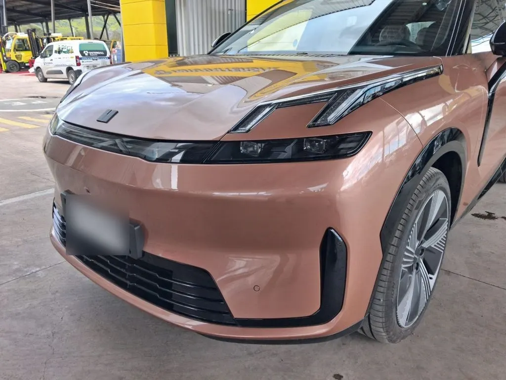 Lynk&Co 08 Halo 08 Phev 1.5 Aut 4x2 año 2027