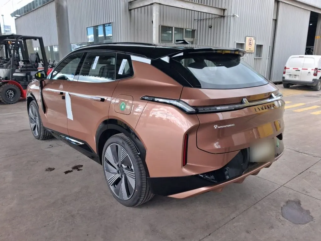 Lynk&Co 08 Halo 08 Phev 1.5 Aut 4x2 año 2027