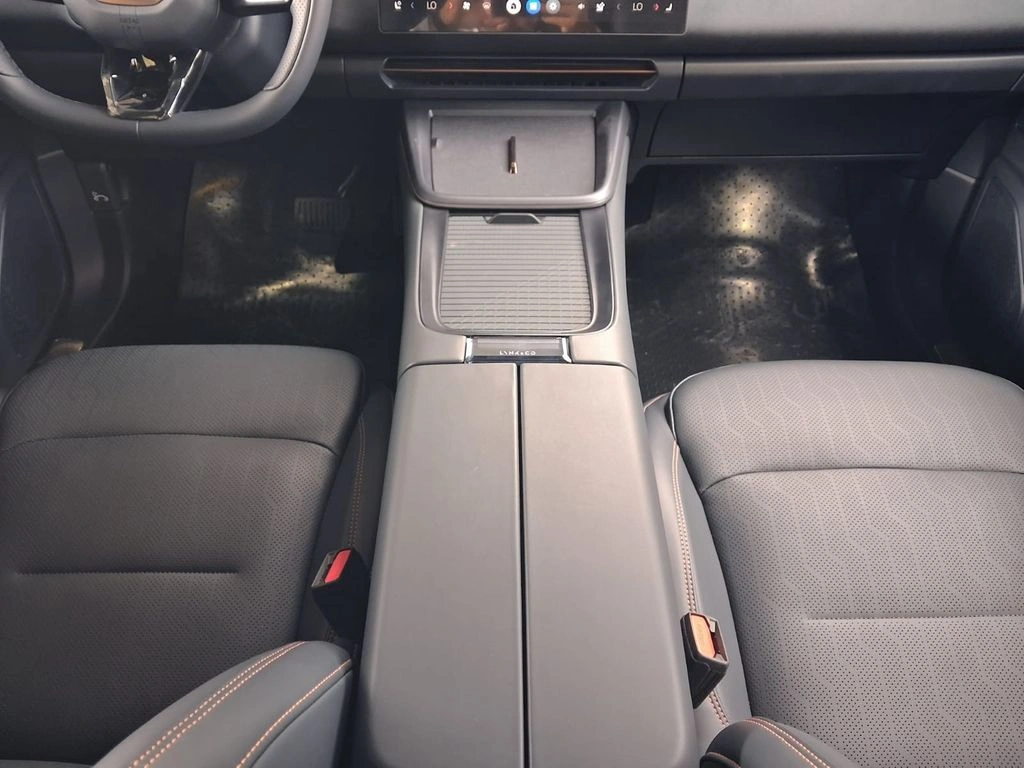 Lynk&Co 08 Halo 08 Phev 1.5 Aut 4x2 año 2027