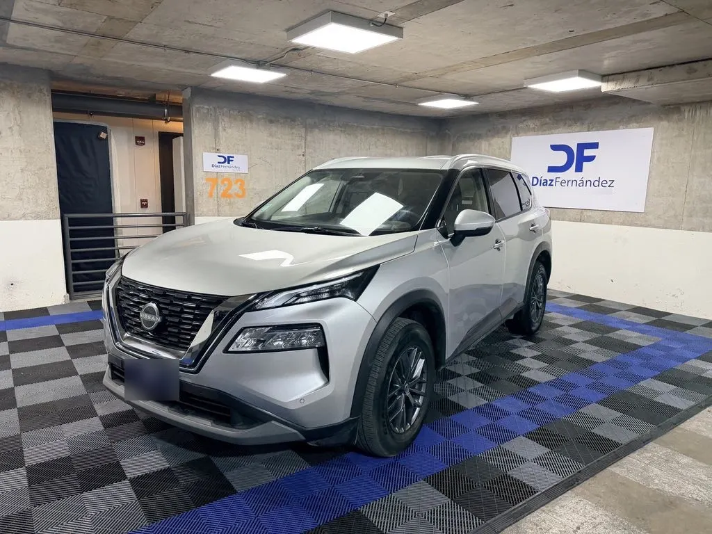 Nissan X-Trail 2.5 Sense 4x2 2row Cvt At 5p año 2026