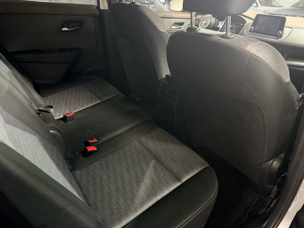 Nissan X-Trail 2.5 Sense 4x2 2row Cvt At 5p año 2026