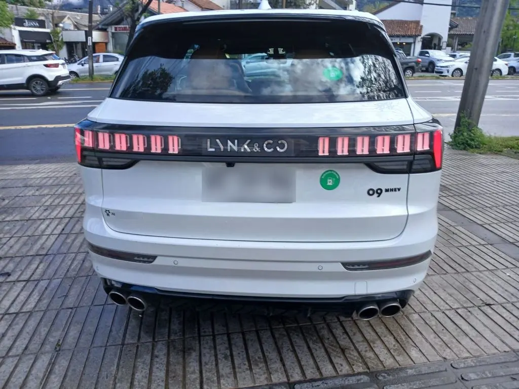 Lynk&Co 09 09 Halo 2.0t At Híbrido año 2025