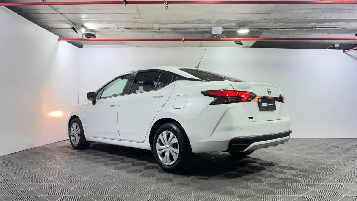Nissan Versa 1.6 Sense At año 2021