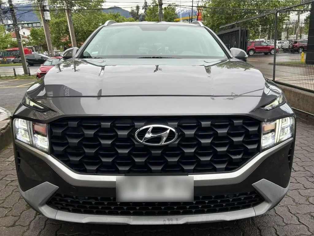 Hyundai Santa Fe 2.5 At Value Tm año 2023