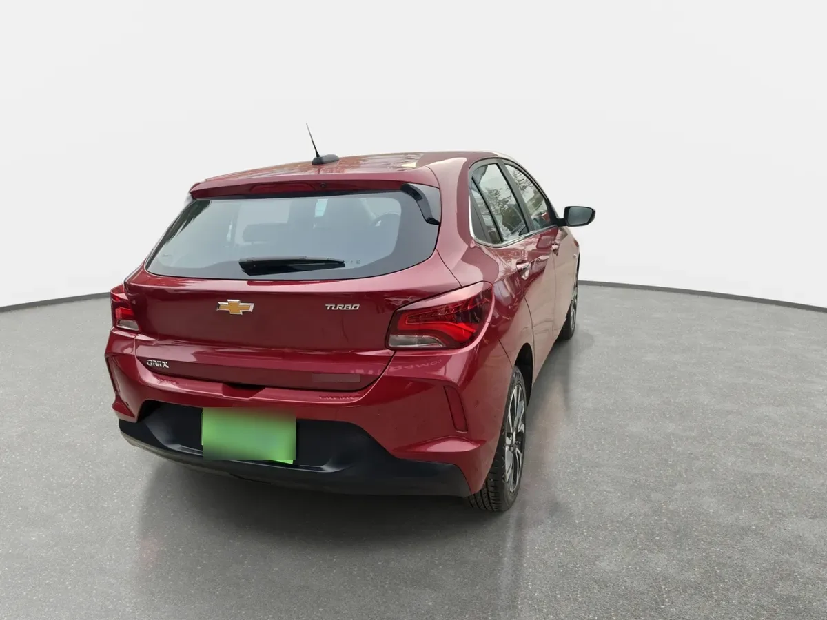 Chevrolet Onix 1.0t Premier S 4x2 Hb At 5p año 2025