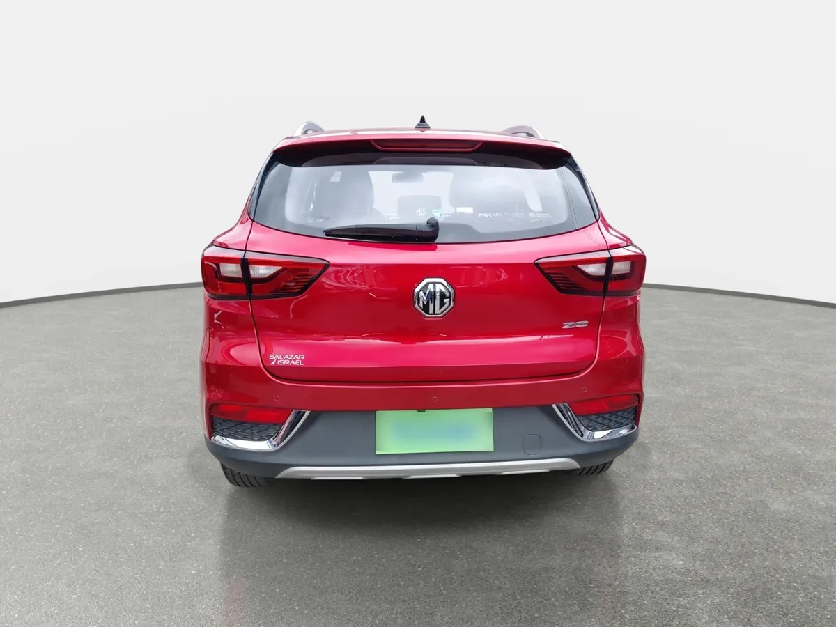 MG Mg Zs 1.5 Comfort 4x2 Mt 5p año 2023