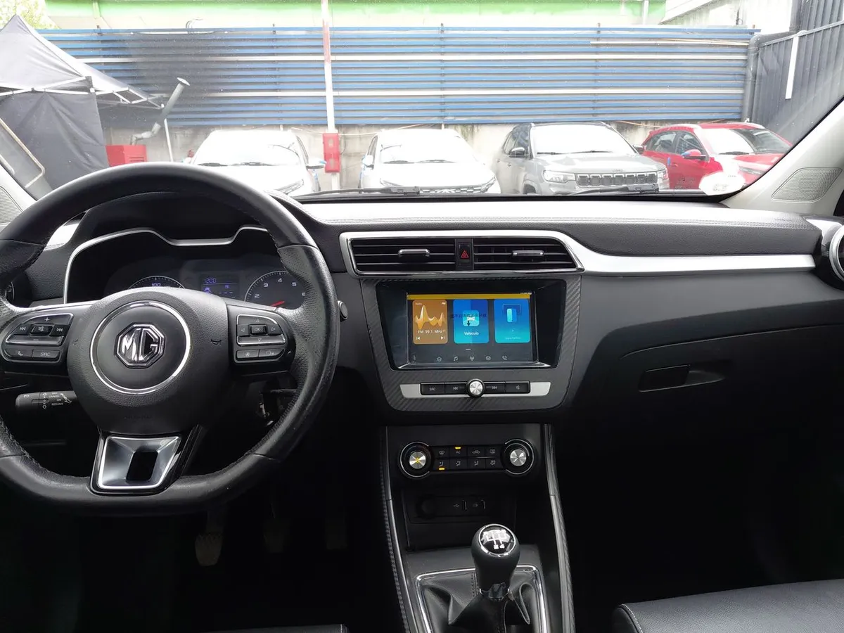 MG Mg Zs 1.5 Comfort 4x2 Mt 5p año 2023