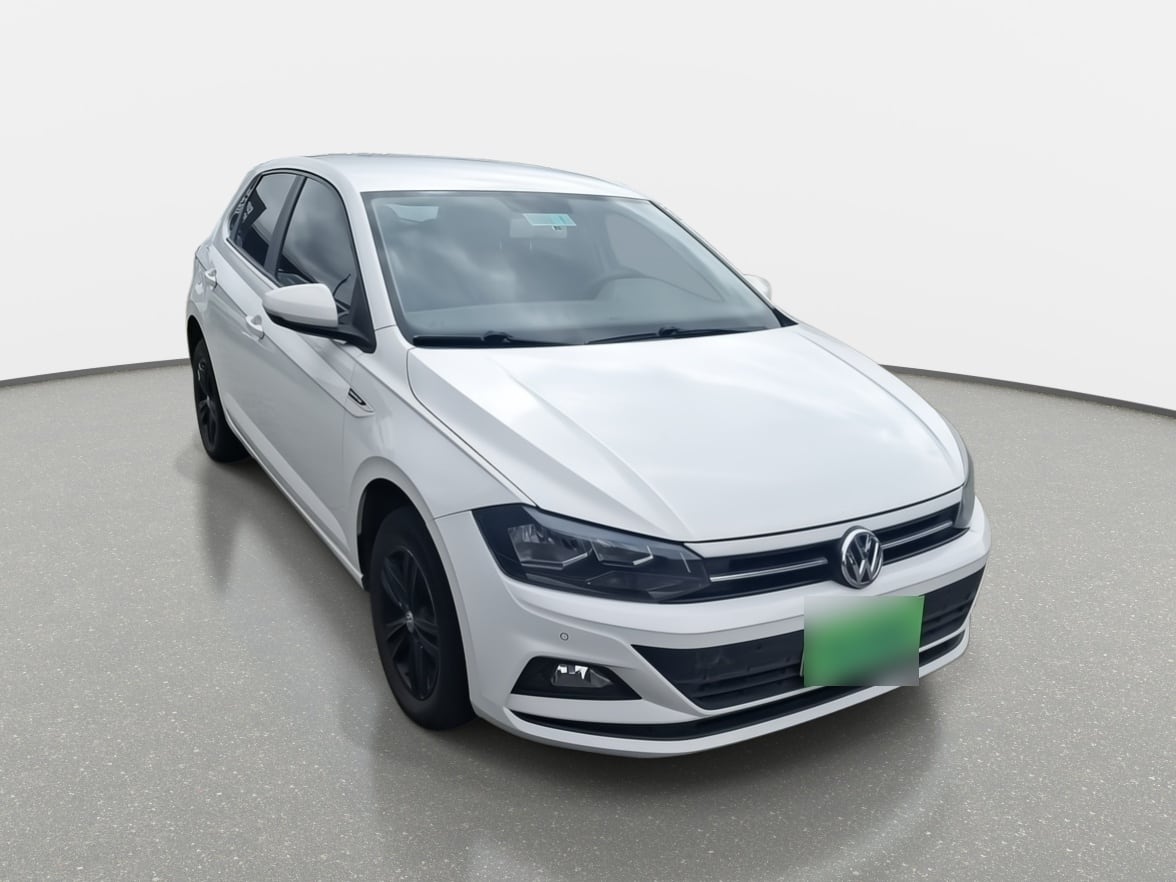 Volkswagen Polo 1.6 Comfortline 4x2 Mt5 5p año 2021