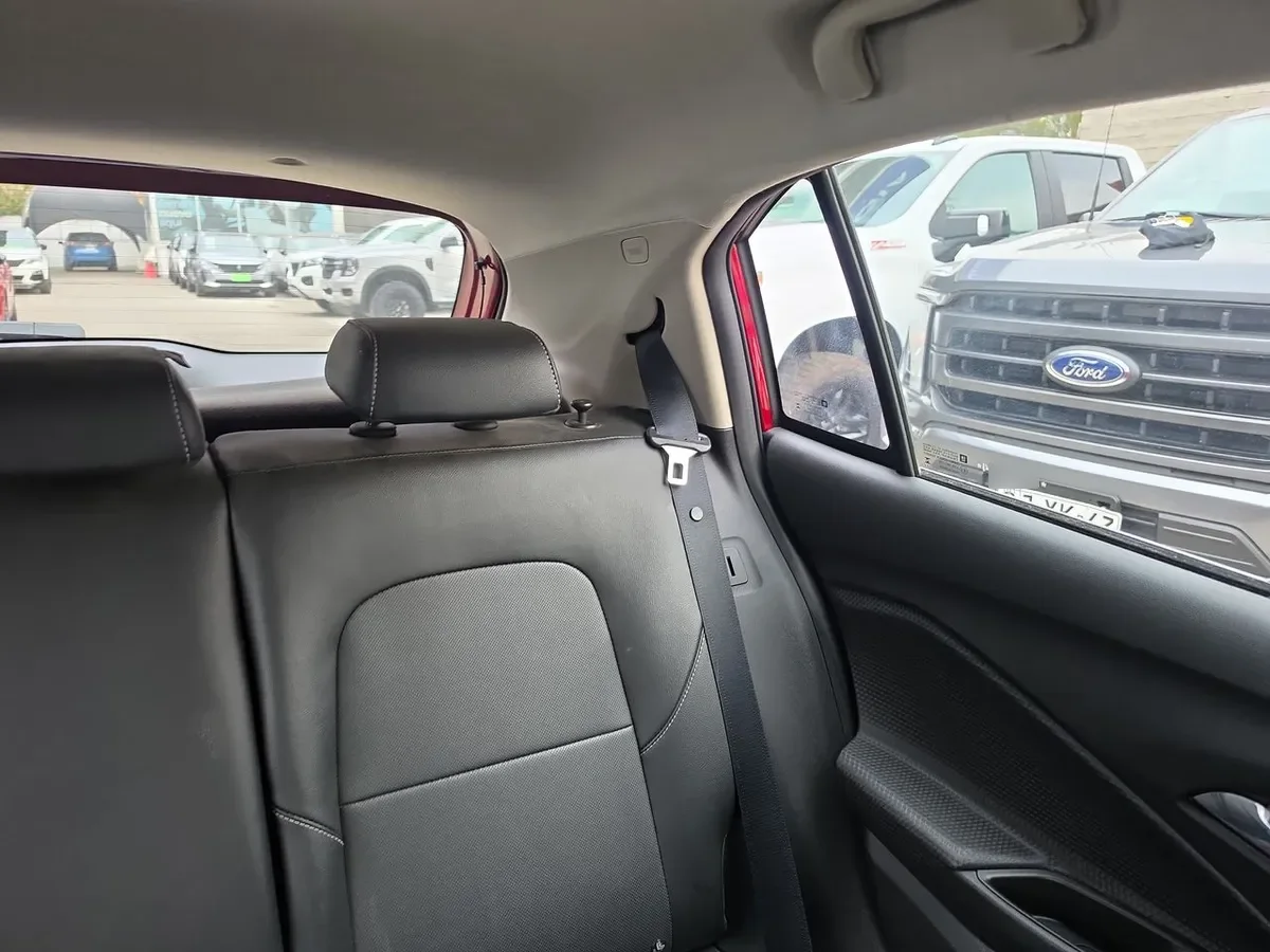 Chevrolet Onix 1.0t Premier S 4x2 Hb At 5p año 2025