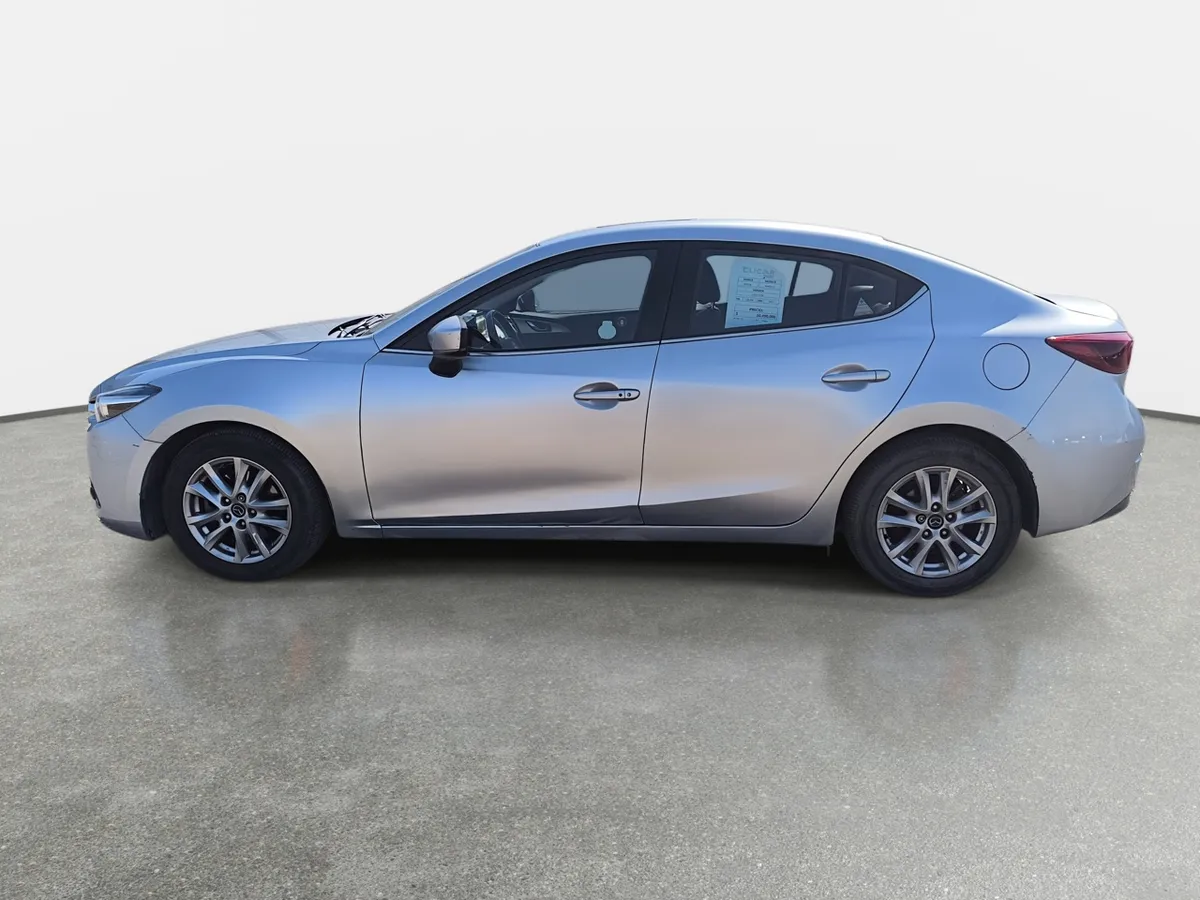 Mazda 3 2.0 V 4x2 Sdn Sunroof 6at 4p año 2017