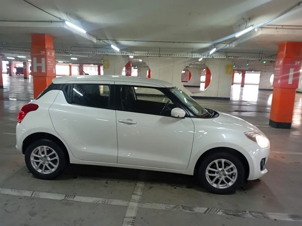Suzuki Swift 1.2 Gl Sport 4x2 Hb At 5p año 2025