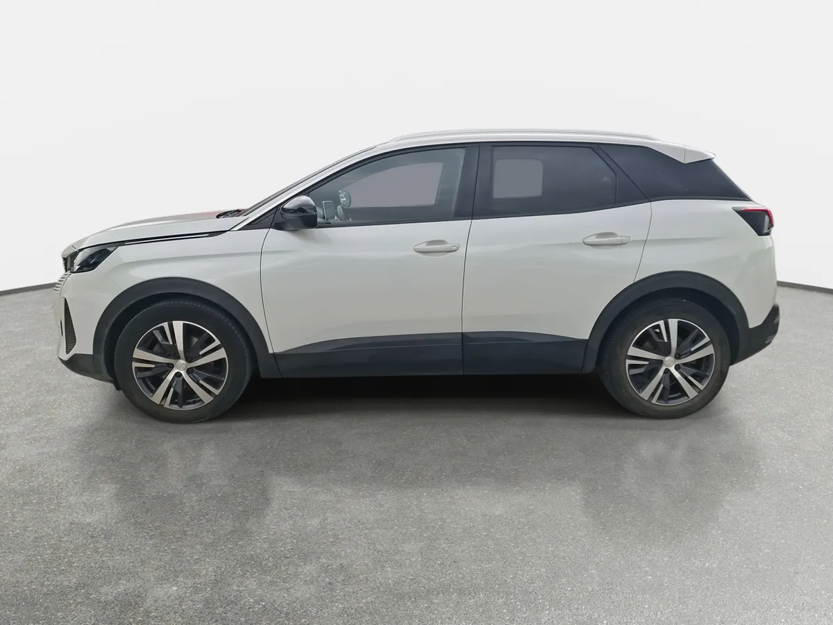 Peugeot 3008 1.2 Active Pack Puretech 130 4x2 Mt6 5p año 2023