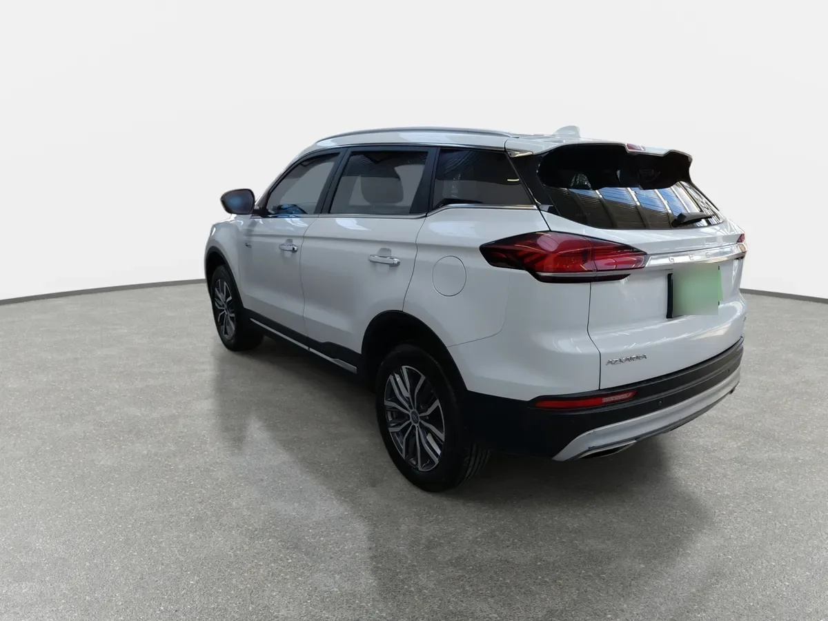 Geely Azkarra 1.5t Luxury 4x4 Dct 7at 5p año 2022