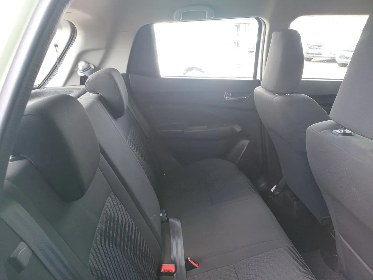 Suzuki Swift 1.2 Gl Sport 4x2 Hb Mt 5p año 2021