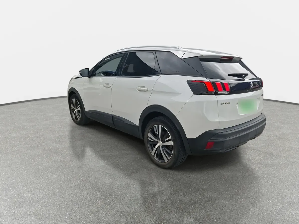 Peugeot 3008 1.2 Active Pack Puretech 130 4x2 Mt6 5p año 2023