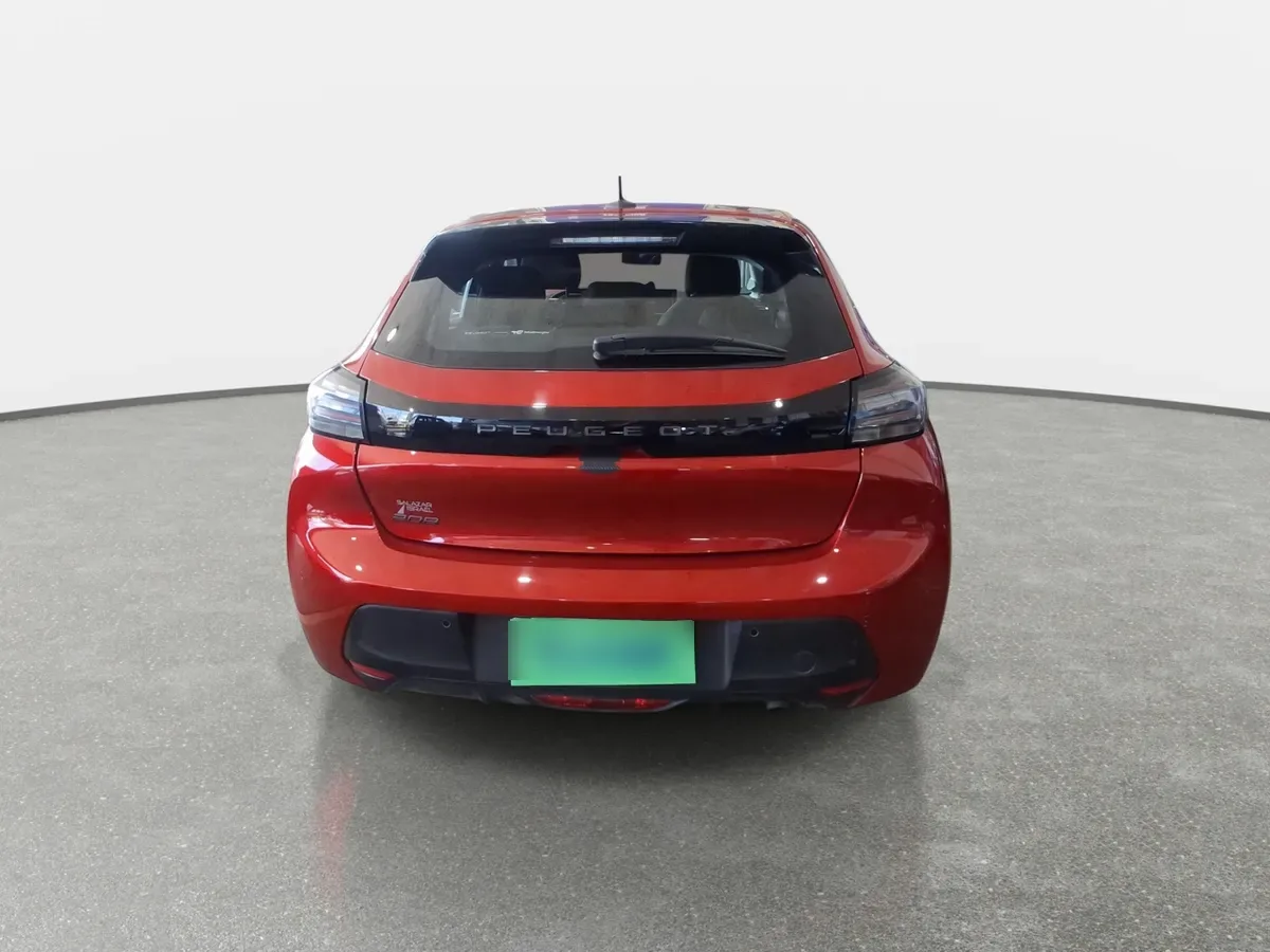 Peugeot 208 1.2 Mca Puretech 100 Active 4x2 Mt 5p año 2024
