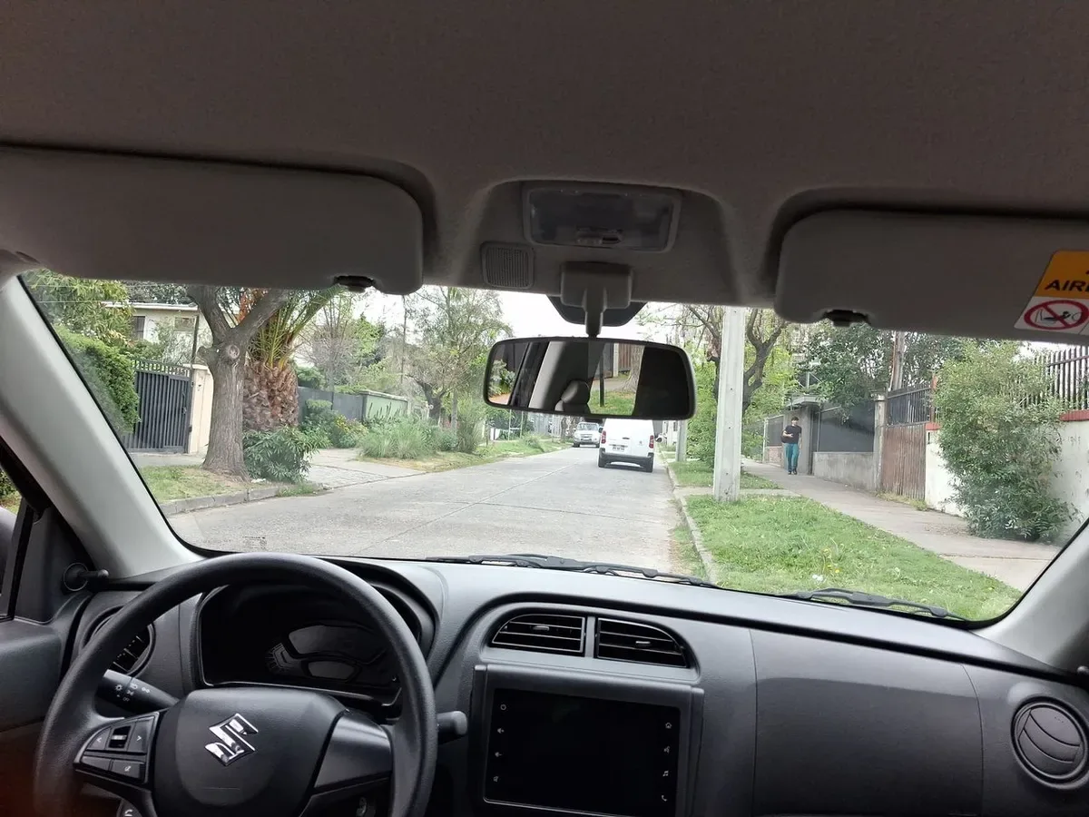 Suzuki Alto 1.0 Gl 4x2 Mt 5p año 2024