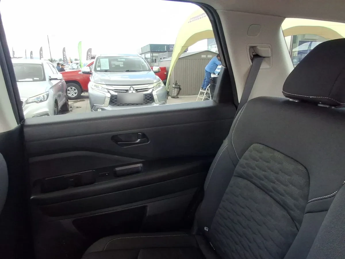 Nissan Pathfinder 3.5 Sense 2wd Cvt At 5p año 2024