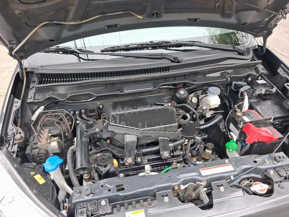 Suzuki Alto 1.0 Gl 4x2 Mt 5p año 2024