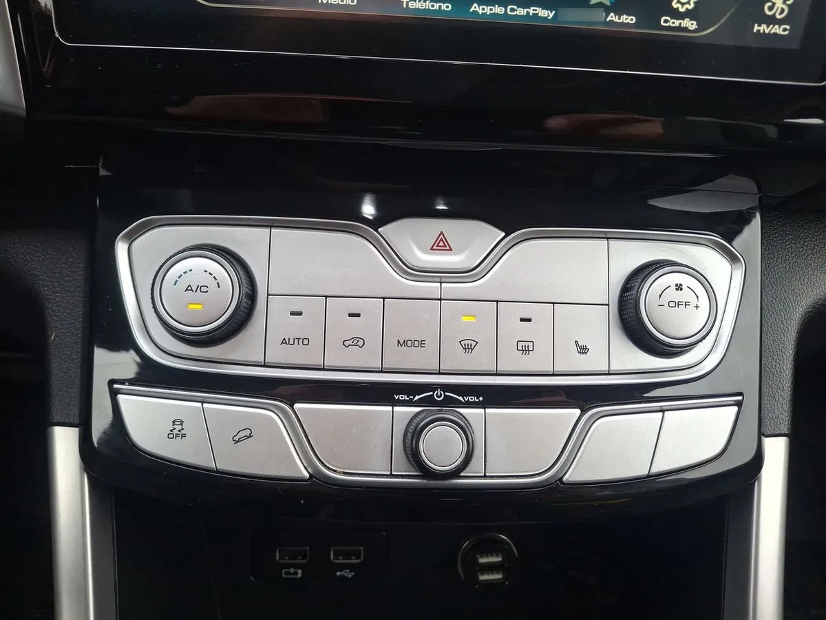 Great Wall Poer 2.0t Deluxe Diesel Dob. Cab. 4x4 Mt 4p año 2022