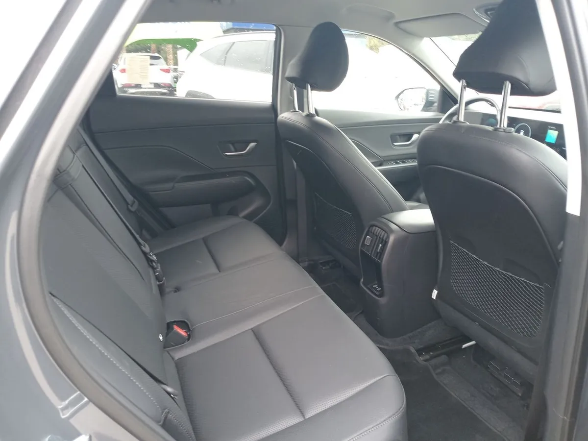 Hyundai Kona 1.6 Sx2 Design Hybrid 4x2 At 5p año 2026