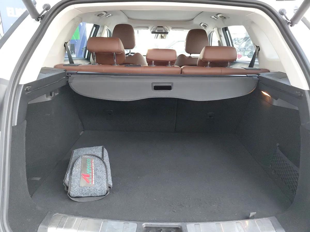 Geely Azkarra 1.5t Luxury 4x4 Dct 7at 5p año 2022