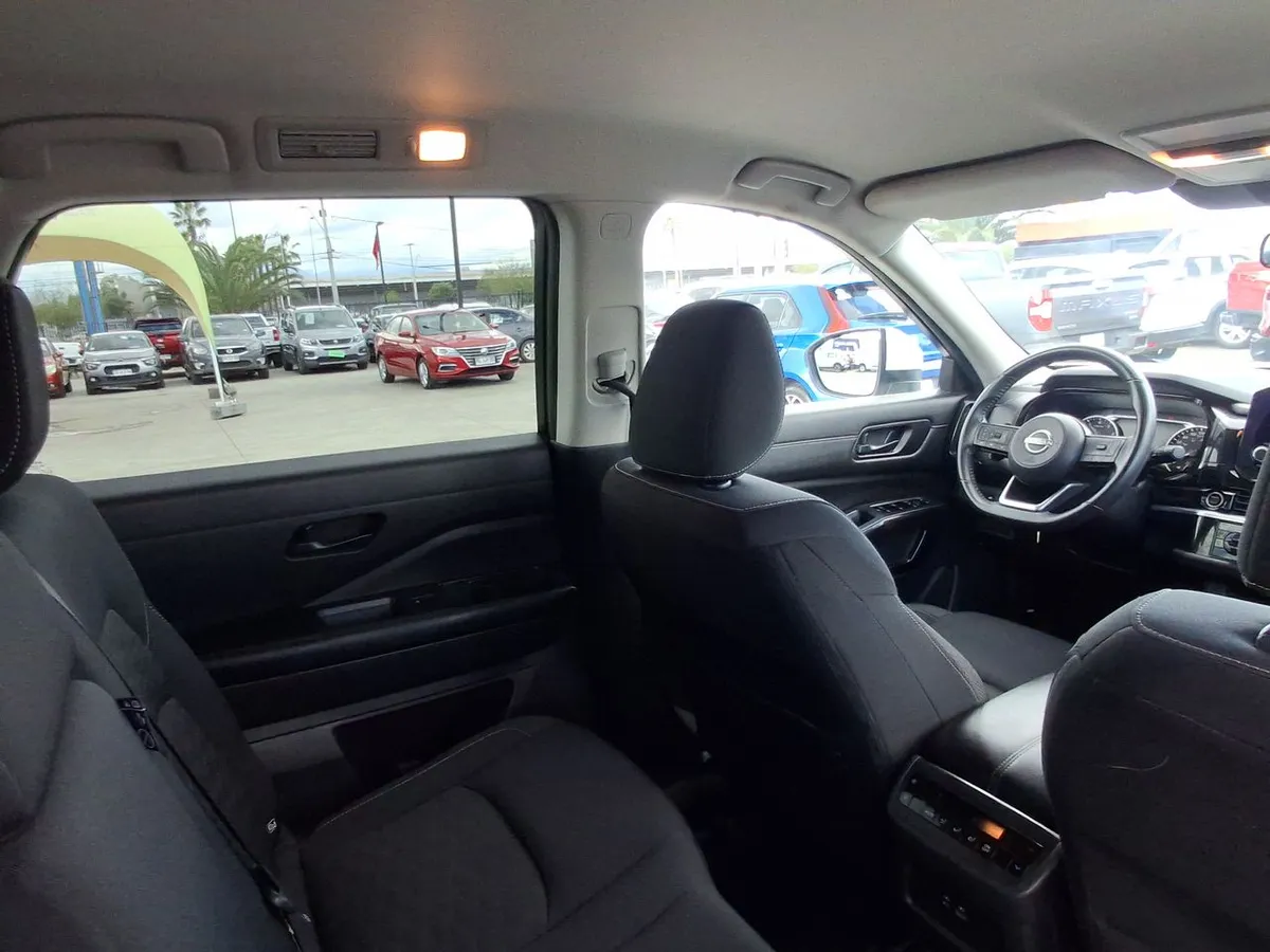 Nissan Pathfinder 3.5 Sense 2wd Cvt At 5p año 2024