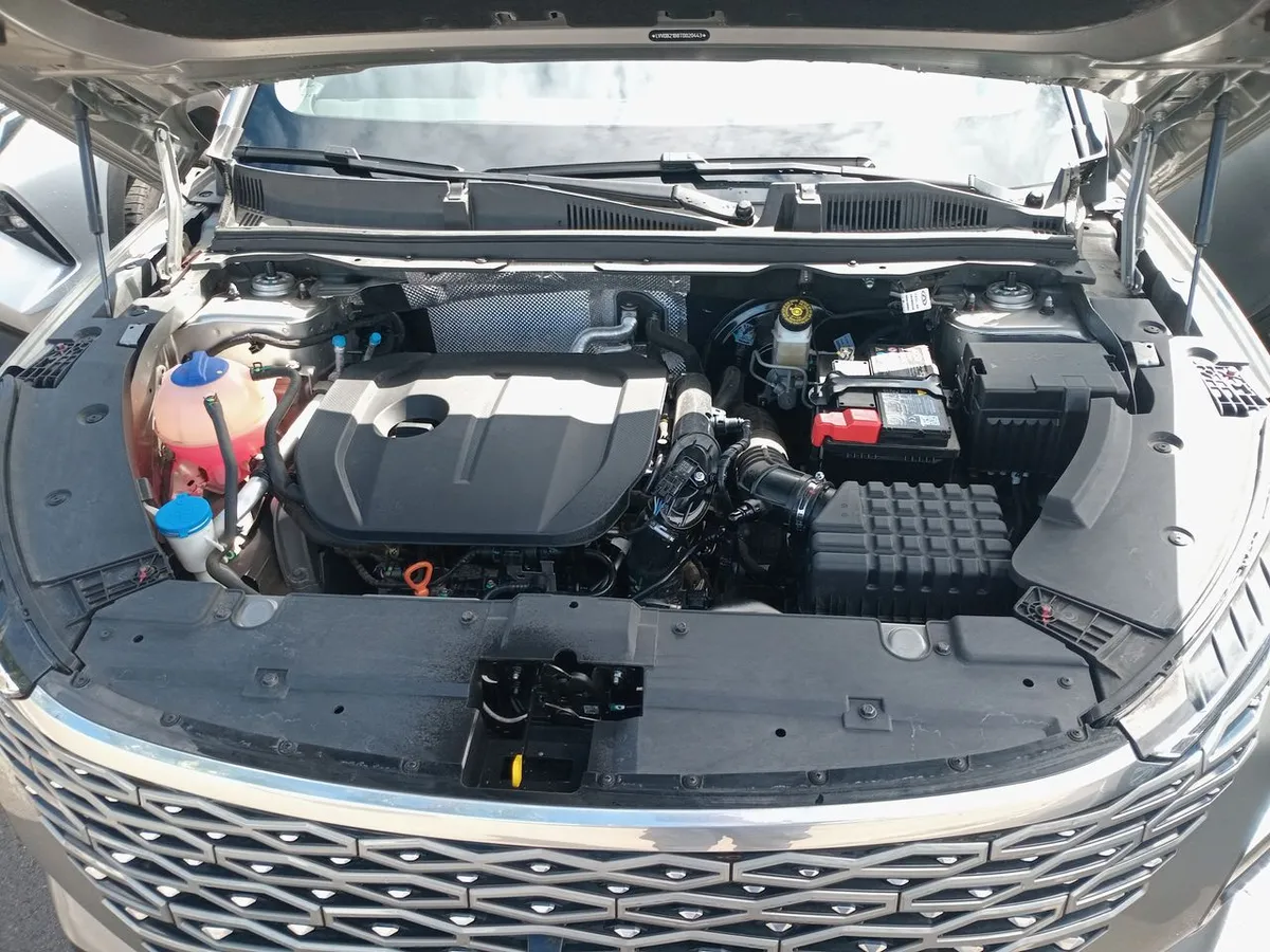 Omoda C5 1.5t Comfort 4x2 Cvt At 5p año 2026