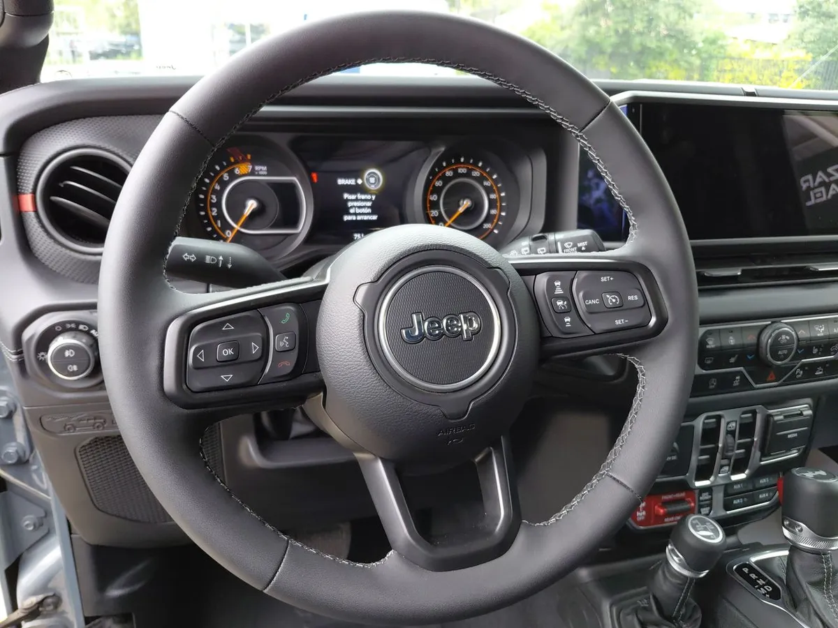 Jeep Wrangler 2.0 Rubicon 4wd At 4p año 2026
