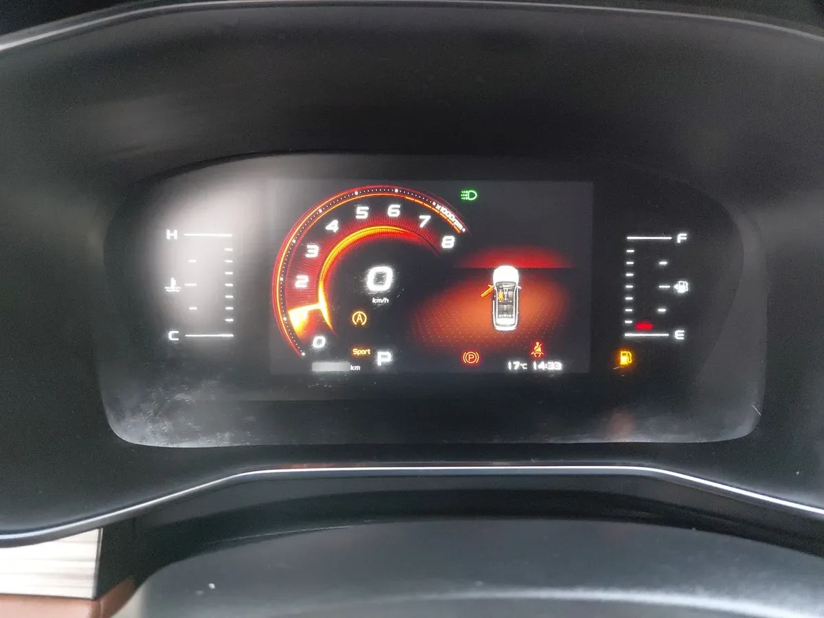 Geely Azkarra 1.5t Luxury 4x4 Dct 7at 5p año 2022