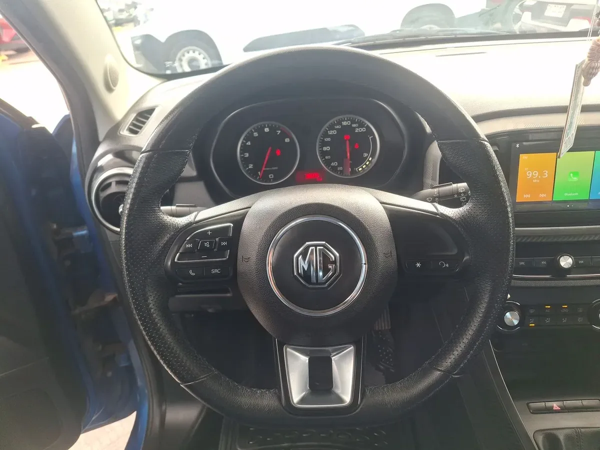 MG Mg 3 1.5 Comfort 4x2 Hb Mt 5p año 2021